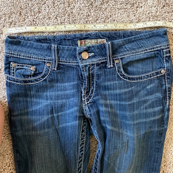 BKE Bootcut (Slim) Jeans style:Stella, Size 30x37.5 - Picture 7 of 10